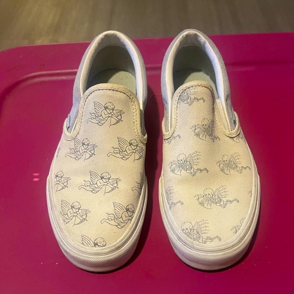 Vans Limited Edition Classic Slip-On - Men’s 7/Women’s 8.5